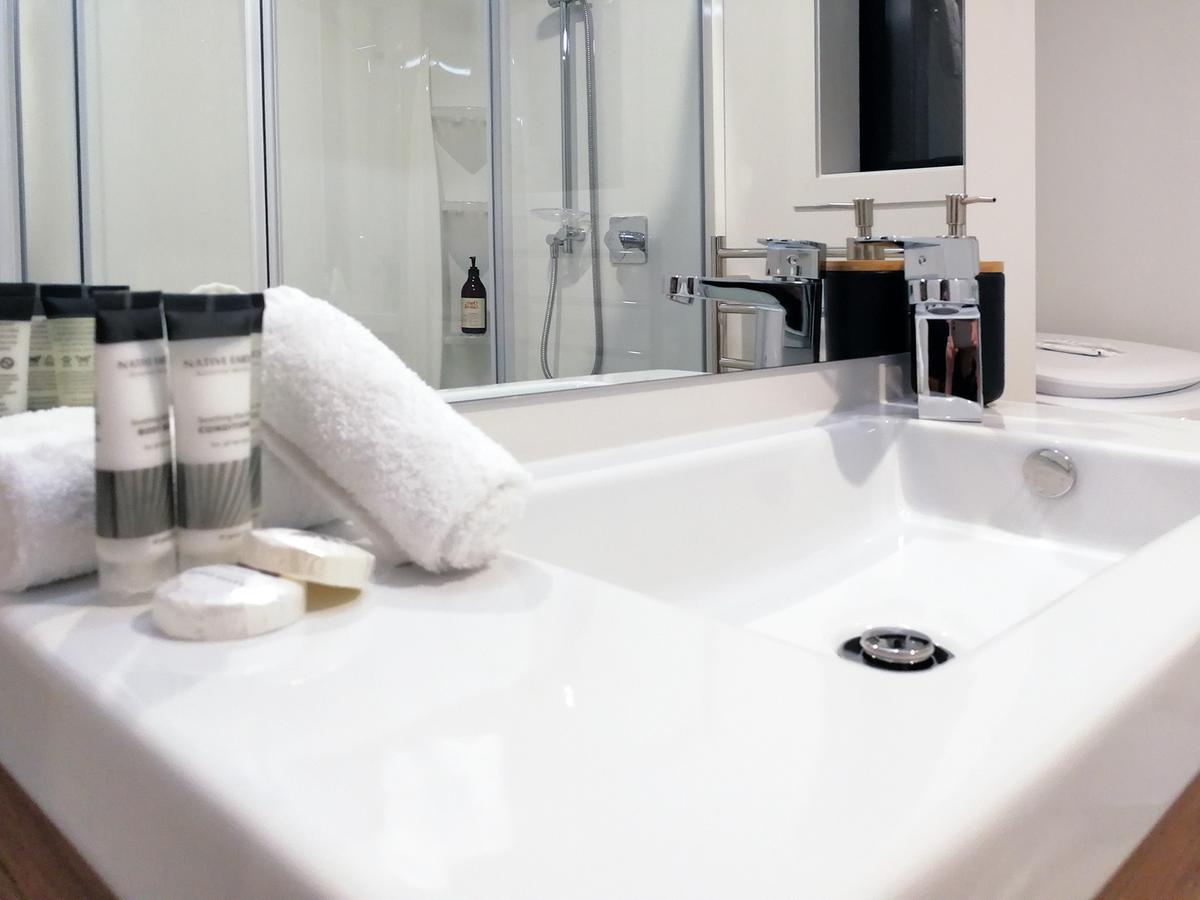 Brand New One Bedroom Apartment Queenstown Extérieur photo