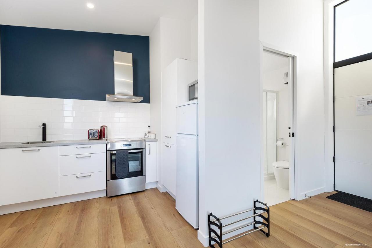 Brand New One Bedroom Apartment Queenstown Extérieur photo
